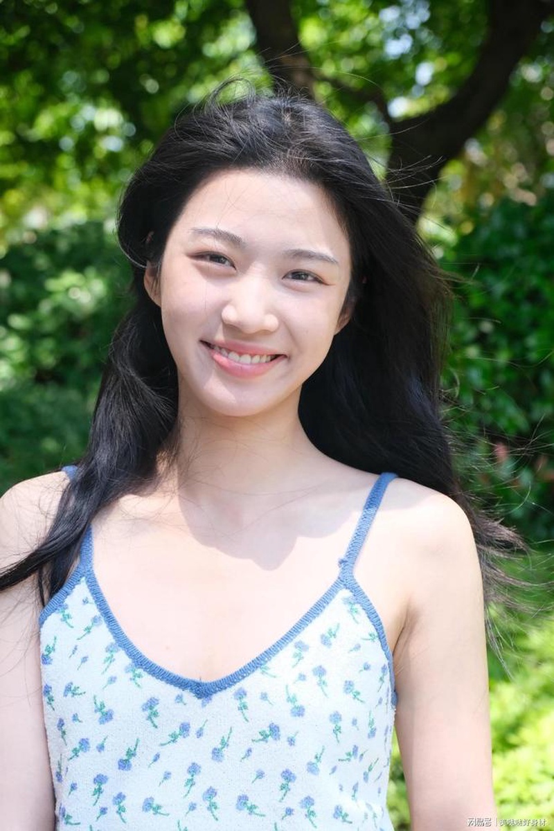 卢昱晓